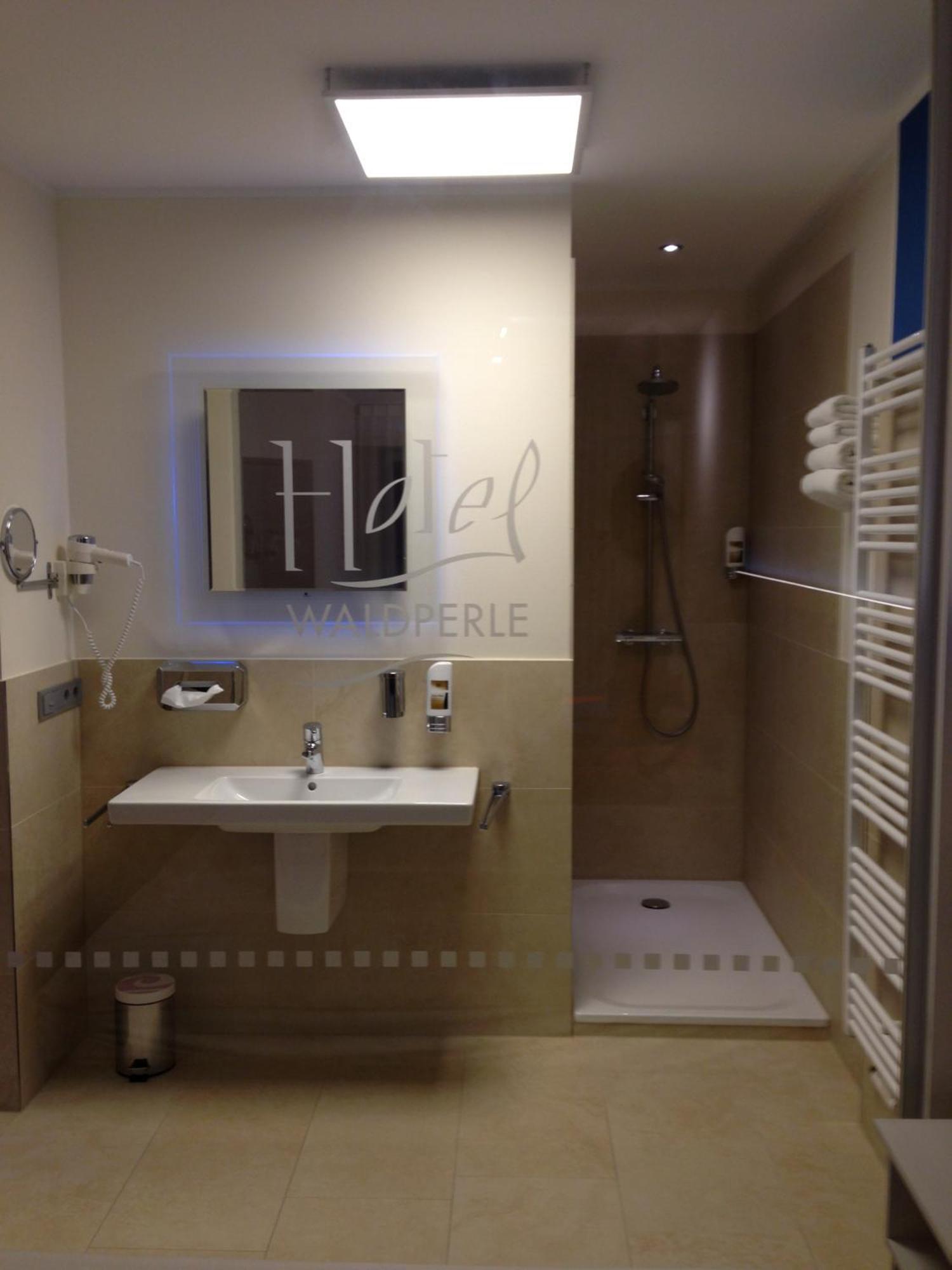 גראל-מוריץ Hotel Waldperle מראה חיצוני תמונה