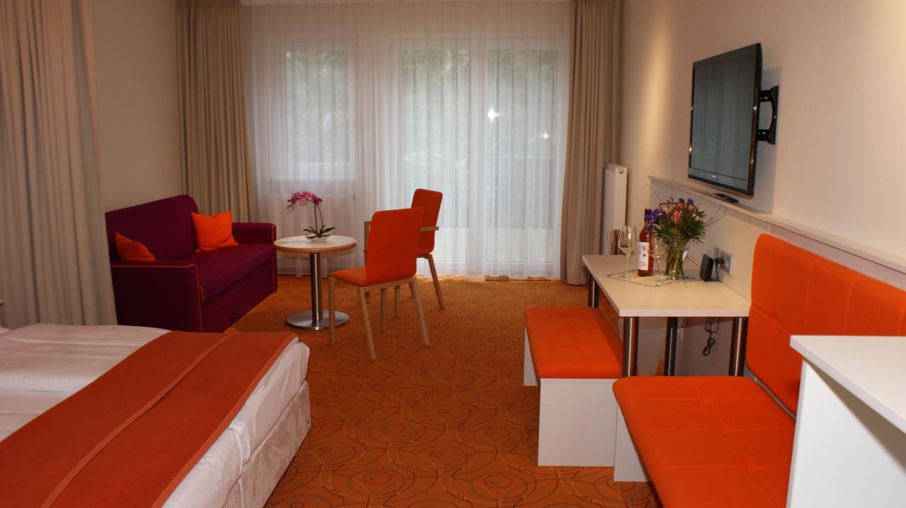 גראל-מוריץ Hotel Waldperle מראה חיצוני תמונה